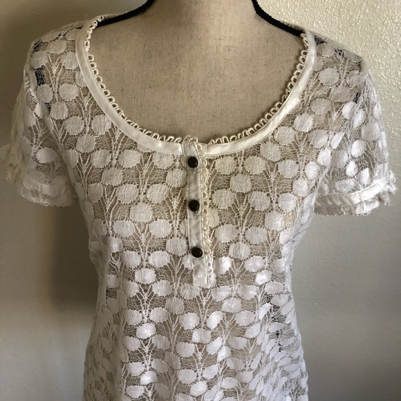 Anthropologie-Nick&Mo Cream lace s/s top w/buttons - Picture 3 of 8